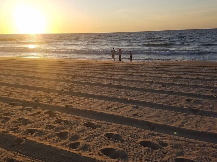 בית מלון כפרי Tandem Bike Inn