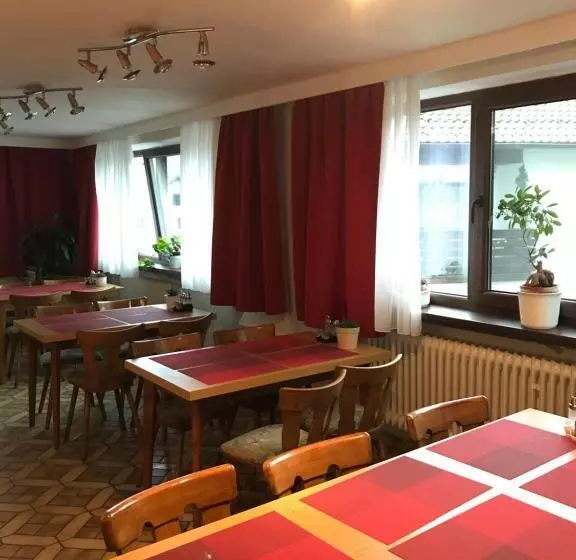 Hotelli Tannenhof