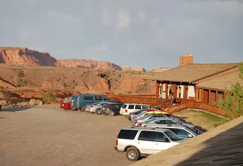 Hotelli The Rim Rock Inn