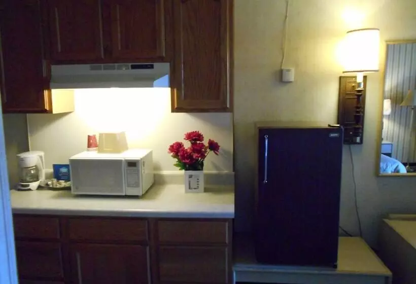 Hotelli Victorian Inn