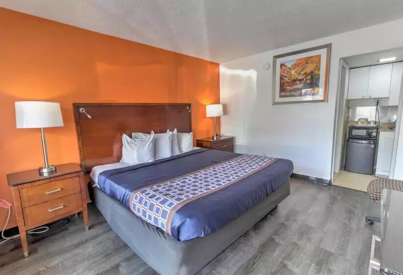 هتل White Marlin Inn  Virginia Beach
