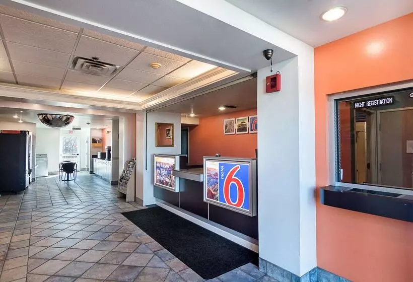 Motel 6 Terrell, Tx