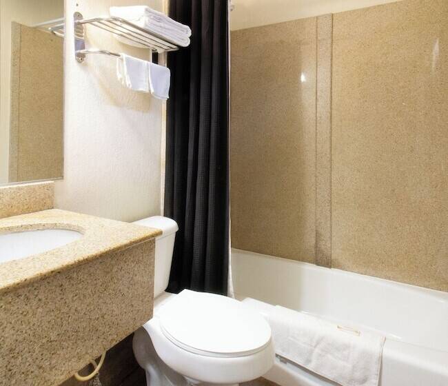 Whitehouse Motel Richmond South