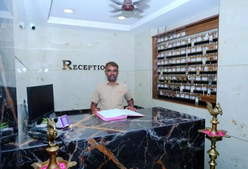 هاستل Bava Inn