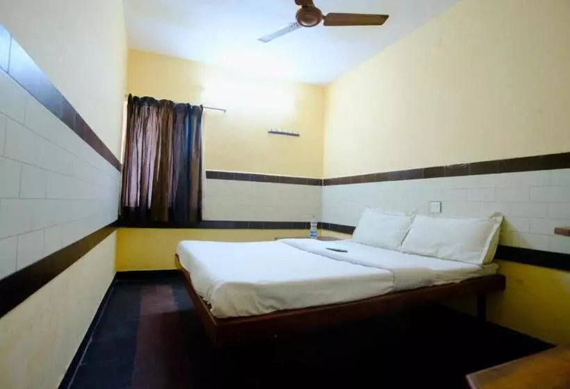 هاستل Bava Inn
