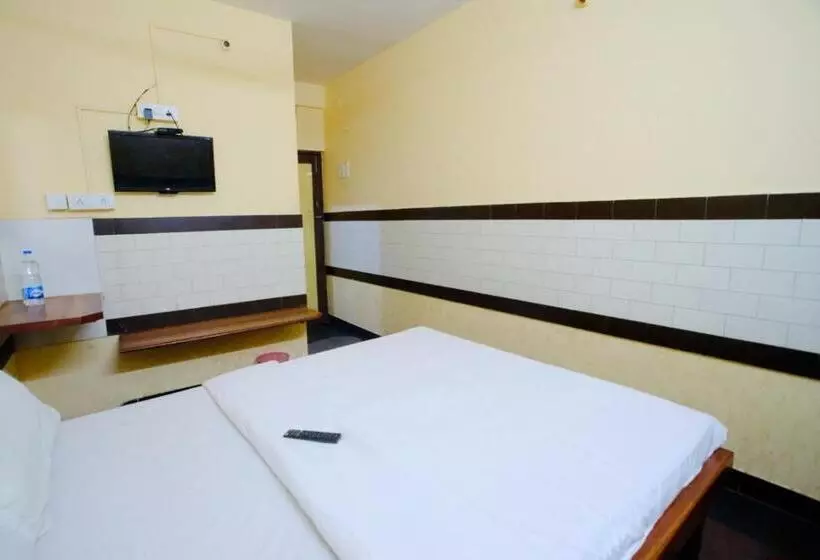 هاستل Bava Inn