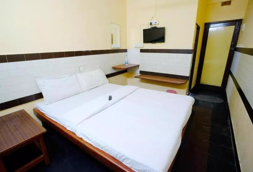 هاستل Bava Inn
