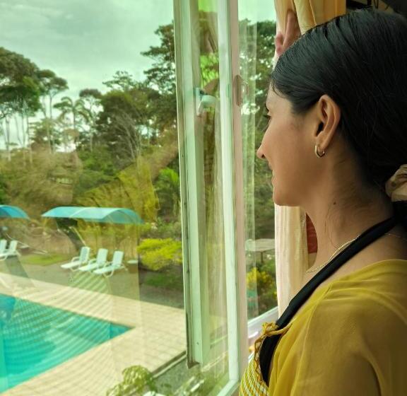 호스텔 Hosteria Licalhe