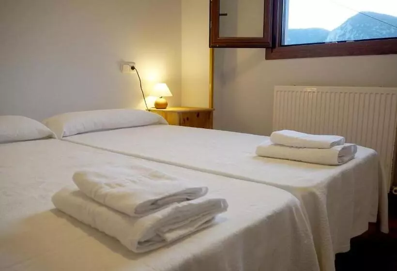 Retkeilymaja Posada De Ollo