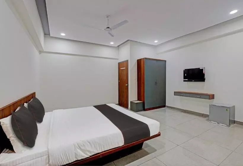 Hotelli Collection O Kanha Inn