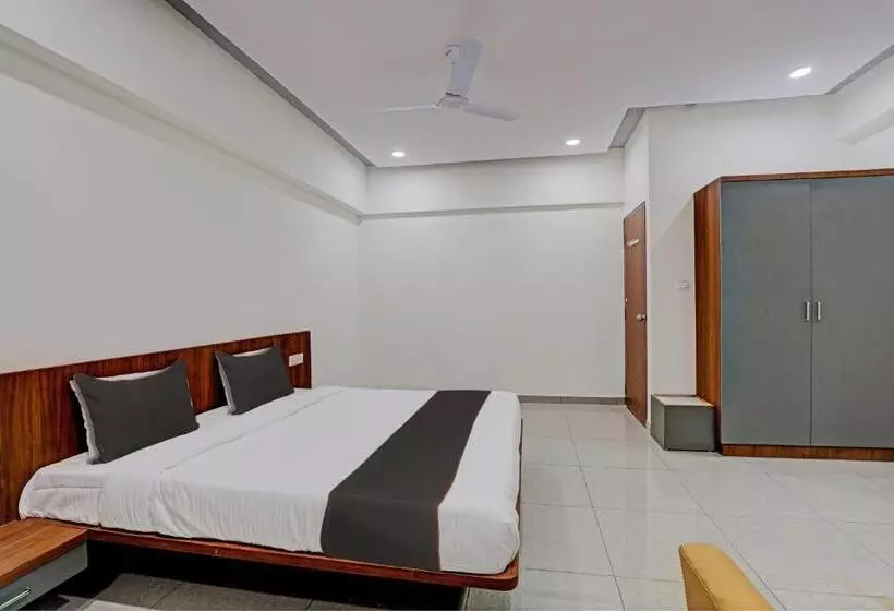 Hotelli Collection O Kanha Inn