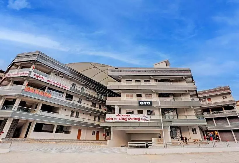 Hotelli Collection O Kanha Inn