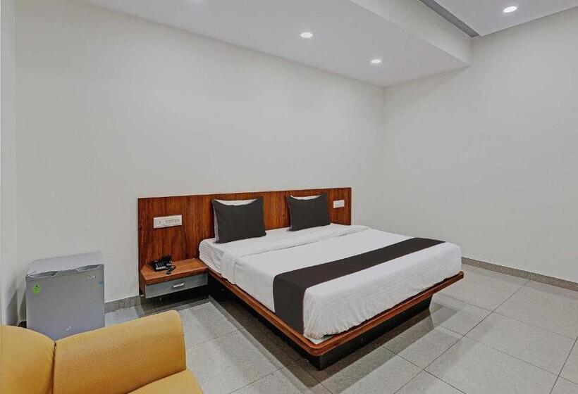 酒店 Collection O Kanha Inn