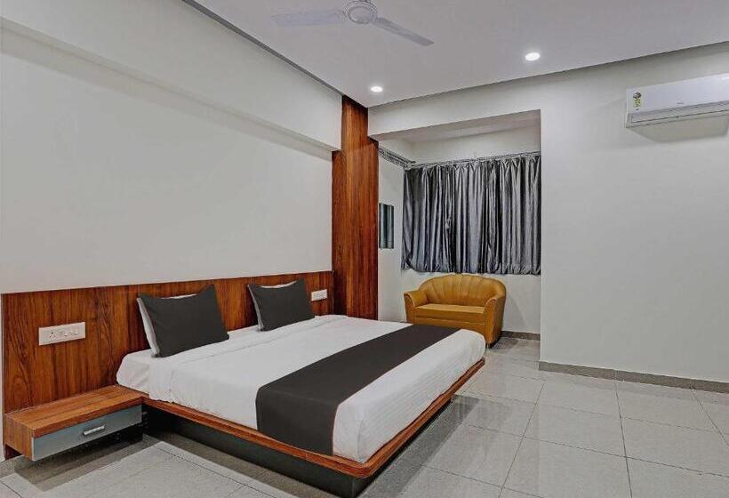 酒店 Collection O Kanha Inn