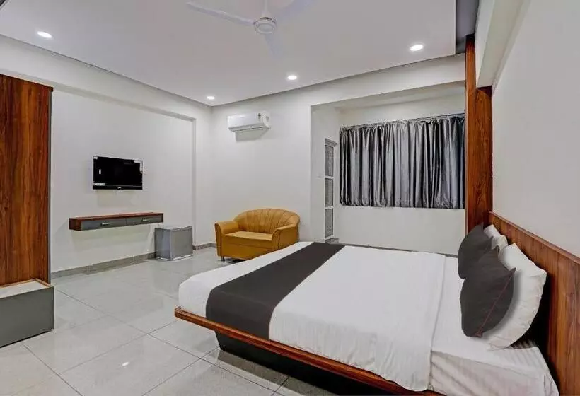 Hotelli Collection O Kanha Inn