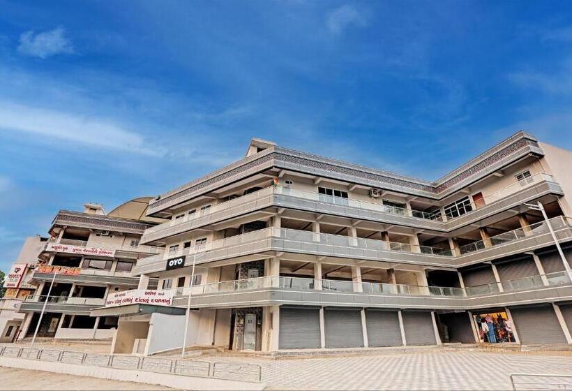 酒店 Collection O Kanha Inn