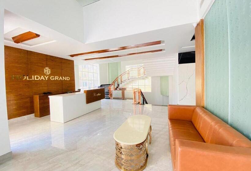 Hotel Holiday Grand Unit A Fabebo Group