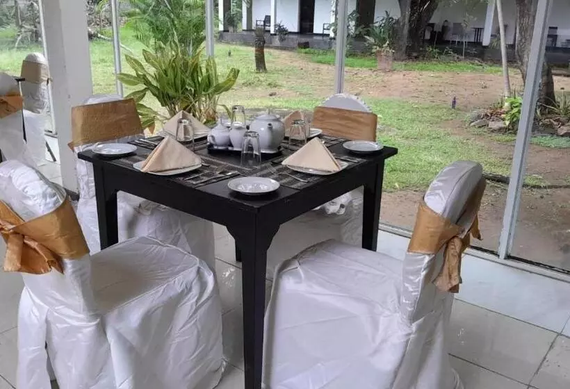 ホテル Lanka Inn
