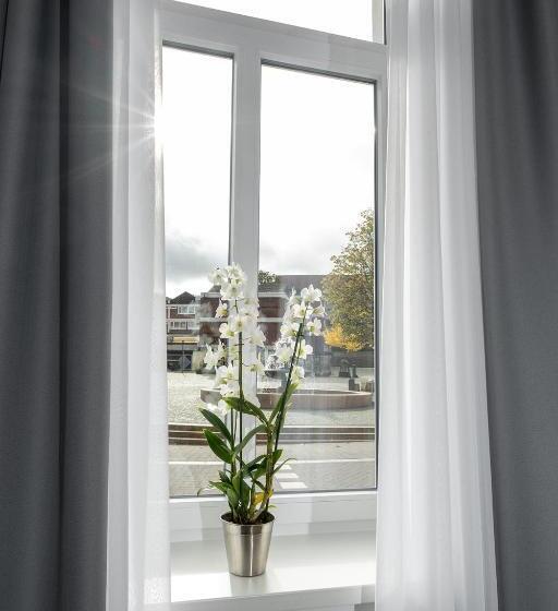 Отель Markt 5 Inmitten Der Lübbecker Altstadt, Kostenloser Parkplatz Direkt Am