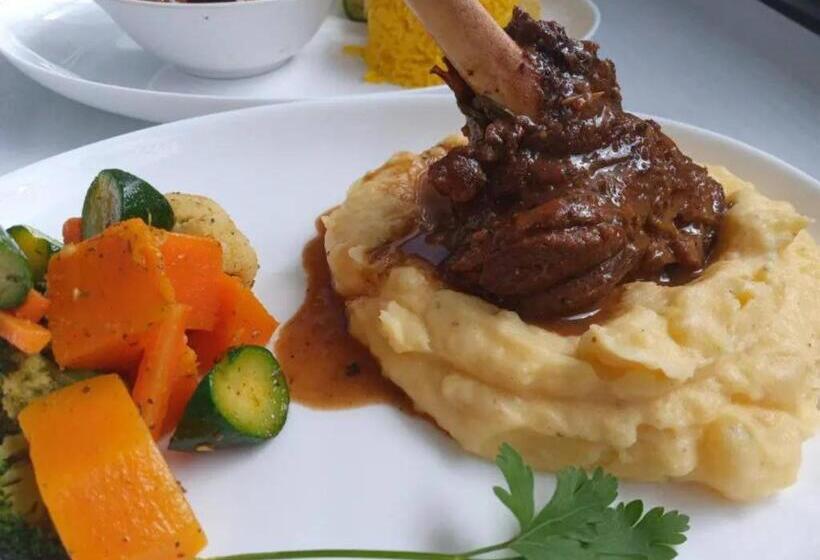 هتل Matholeng Gardens Guesthouse