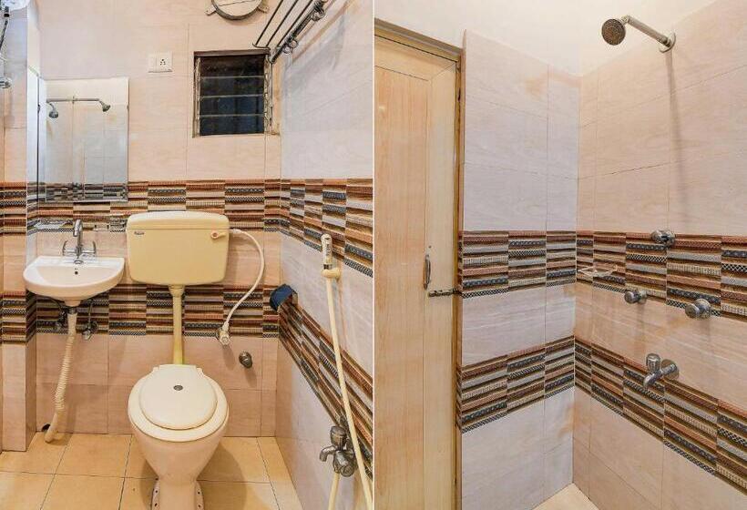 Hotelli Oyo Flagship Metrortel Guest House