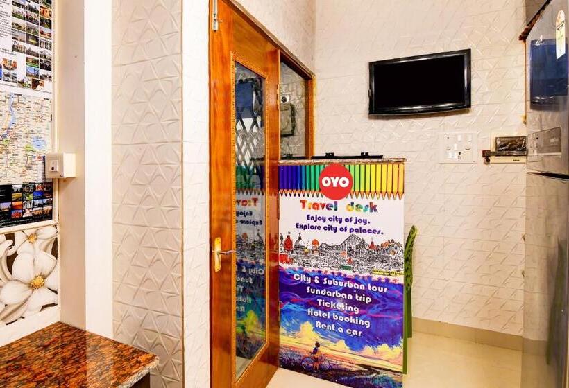 Hotelli Oyo Flagship Metrortel Guest House