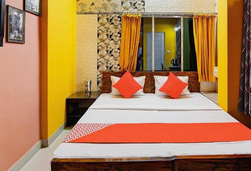 Hotelli Oyo Flagship Metrortel Guest House