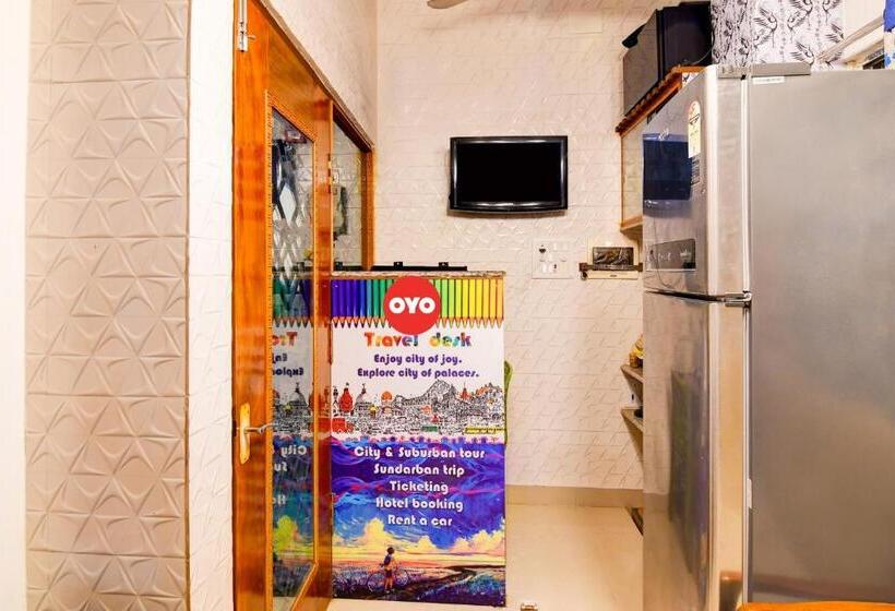 Hotelli Oyo Flagship Metrortel Guest House