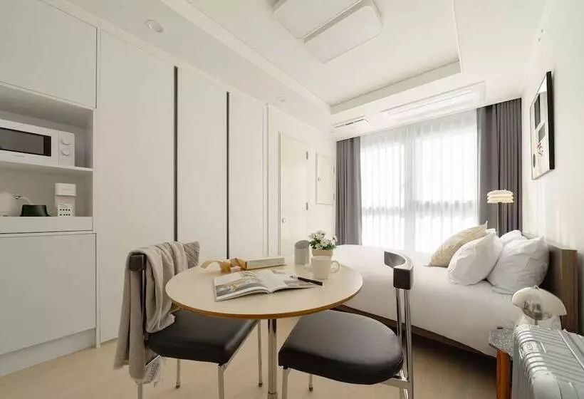 Hotelli Urbanstay Dangjin Terminal