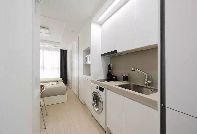 Hotelli Urbanstay Dangjin Terminal