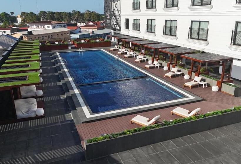 هتل Yogh Hospitality