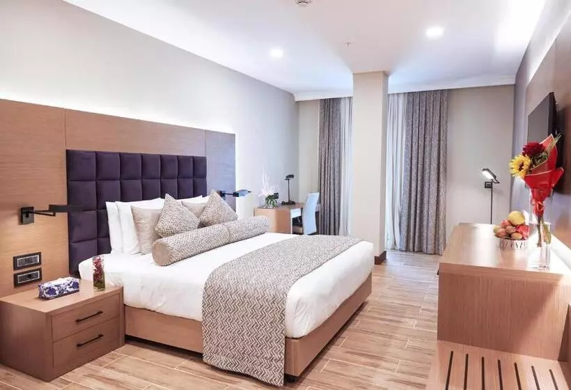 هتل Yogh Hospitality