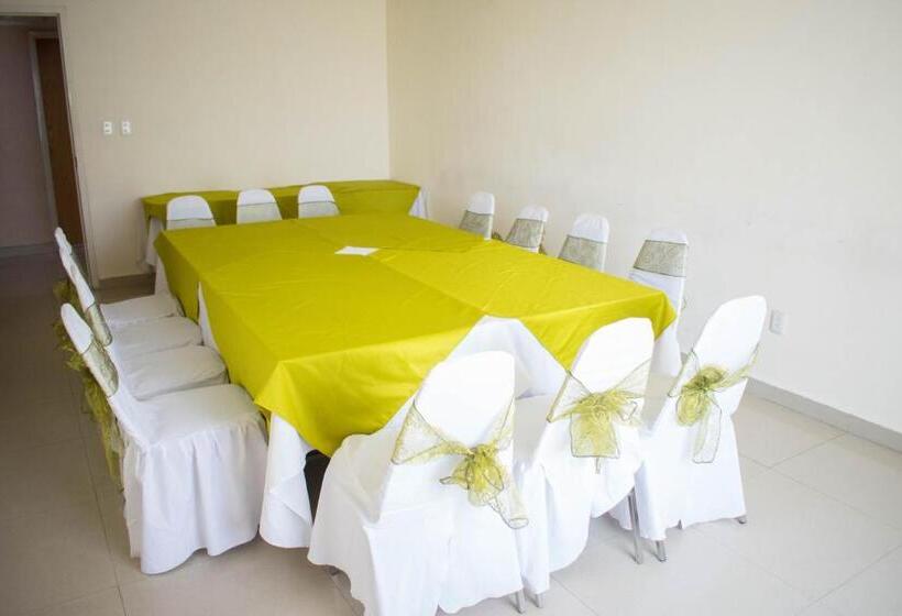 Los Herederos Hotel Piedras Negras