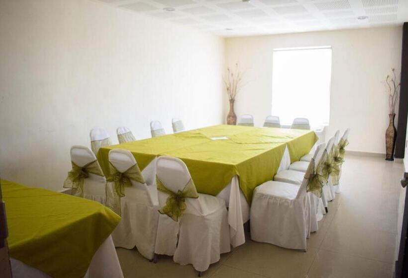 Los Herederos Hotel Piedras Negras