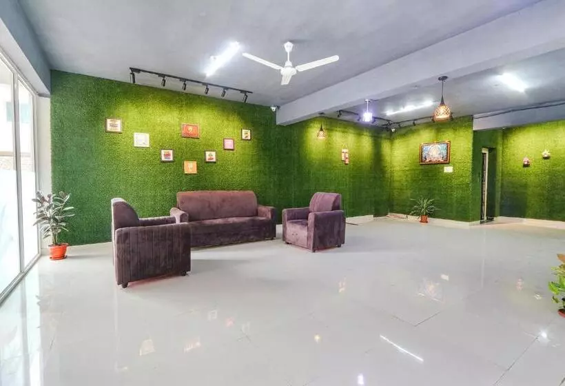 Fabhotel Dream Connect