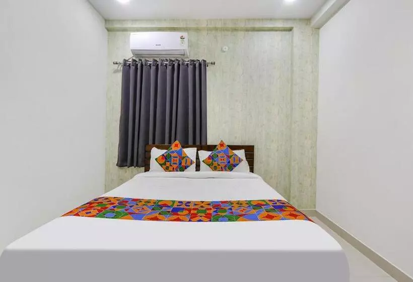 Fabhotel Dream Connect