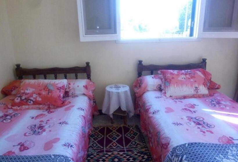 پانسیون Mastonkel