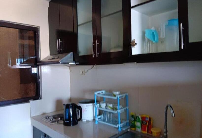 پانسیون October Homes, One Oasis Ortigas