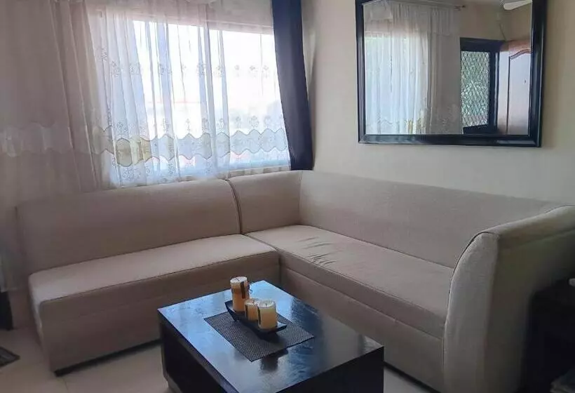 ペンション October Homes, One Oasis Ortigas
