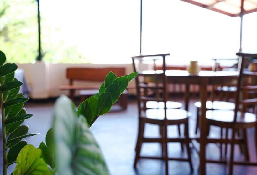 펜션 Cheliyan Viila Kandy