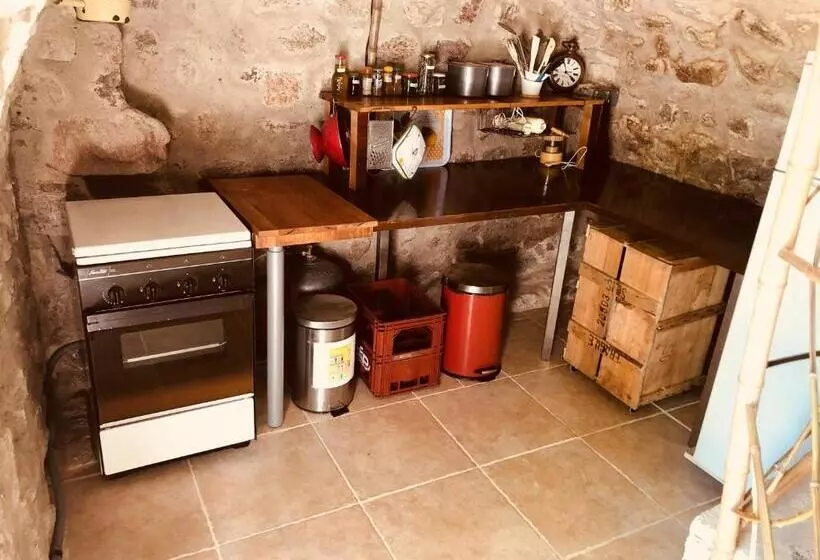 Aamiaismajoitus (B&B) Mas De Troupelas