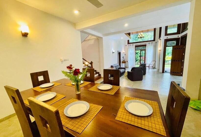 Bed and Breakfast Nature Escape 214