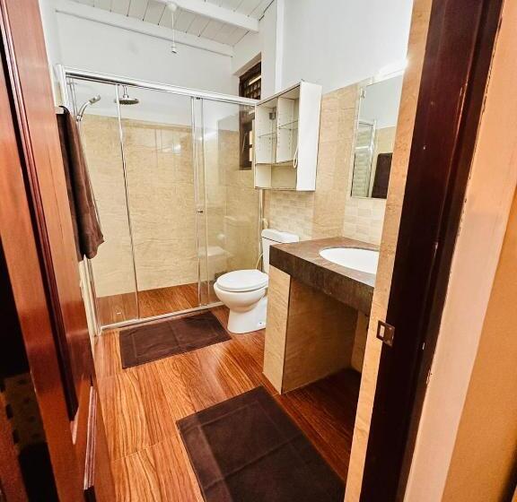 Bed and Breakfast Nature Escape 214