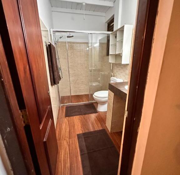 Bed and Breakfast Nature Escape 214