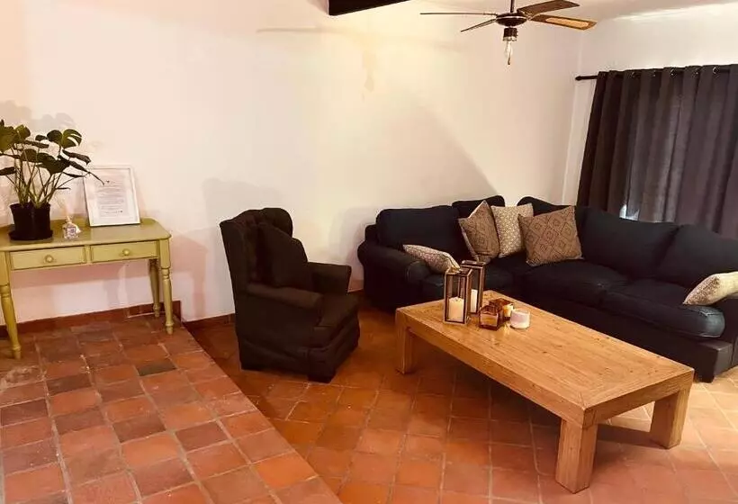 Aamiaismajoitus (B&B) The Hart House