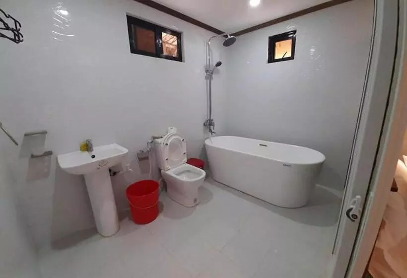 Casa Laca Beach Resort