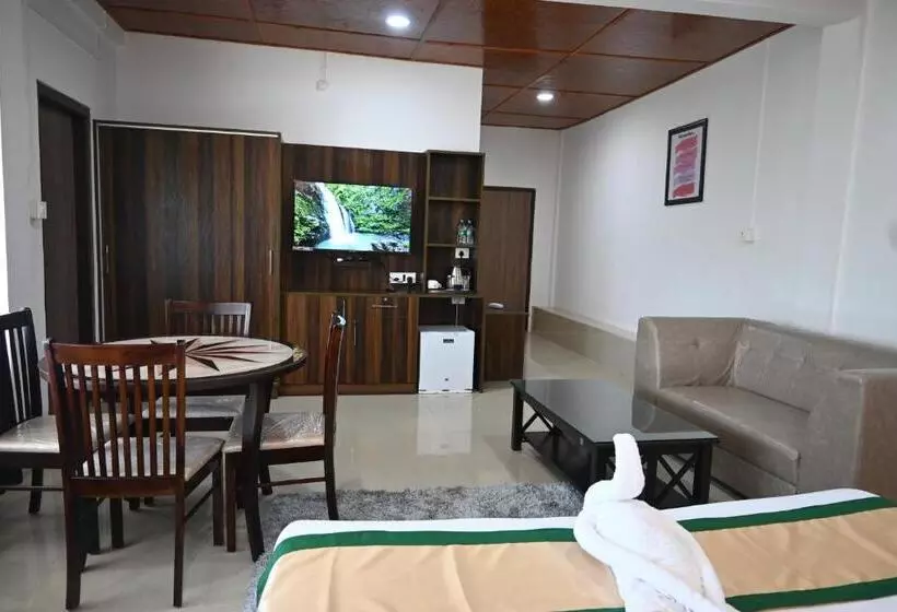 Green Gold Resort