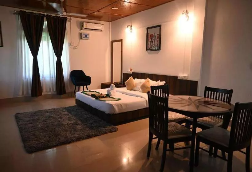 Green Gold Resort