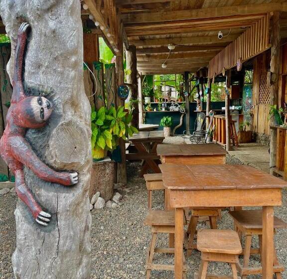 Hostel Rústico Marabi