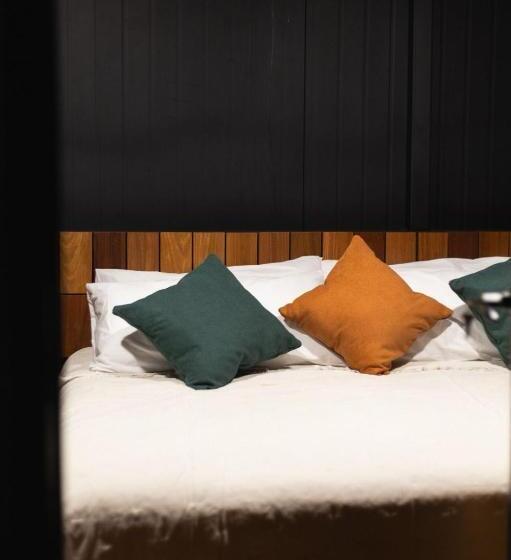 בית מלון כפרי Coyote